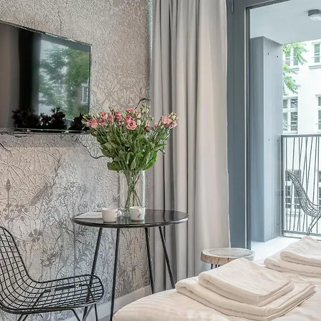 Rentplanet - Jodlowa Aparthotel *
