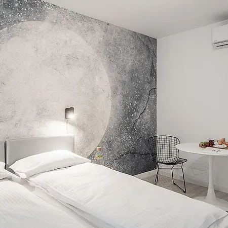 Aparthotel Rentplanet - Jodlowa *